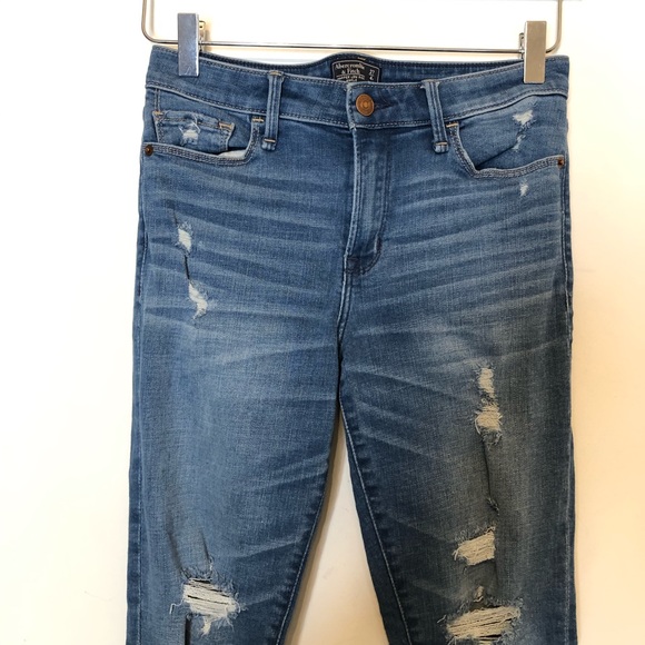 Abercrombie & Fitch Harper Skinny Jeans.  Size 24 - Picture 3 of 5